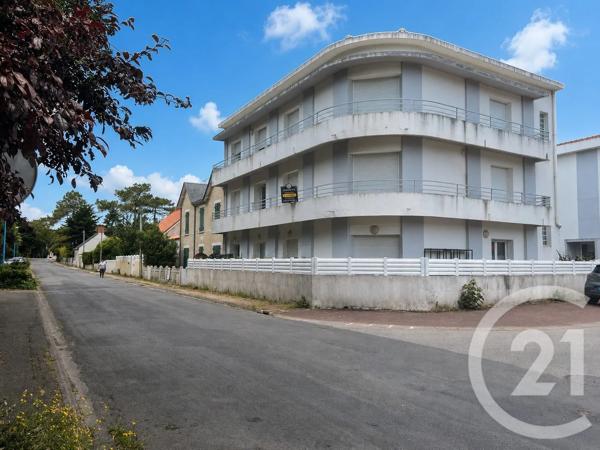 Appartement F3 à vendre  3 pièces - 46,79 m 2   ST JEAN DE MONTS  - 85