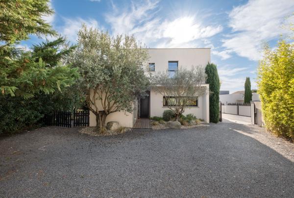 Montpellier (34000) VILLA CONTEMPORAINE - Au calme & sans vis à vis