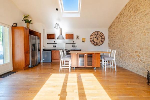 Maison 349 520 € Artigues-près-Bordeaux 4 p 94 m² DPE D