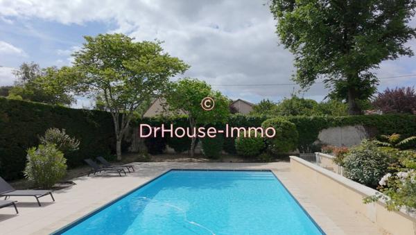 Maison à vendre 8 pièces de 250 m²