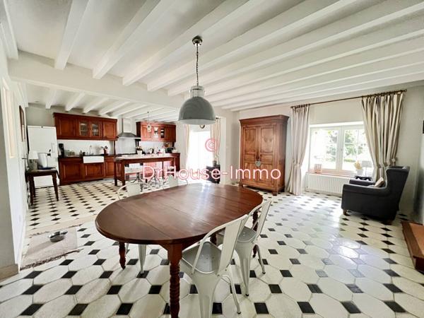Maison à vendre 8 pièces de 250 m²