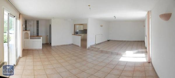 Maison à vendre 6 pièces 131.03m² Renaison (42370)