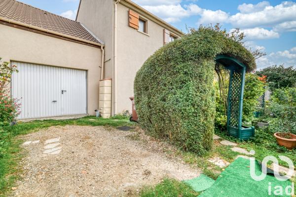 Maison à vendre 5 pièces 111 m² Chelles