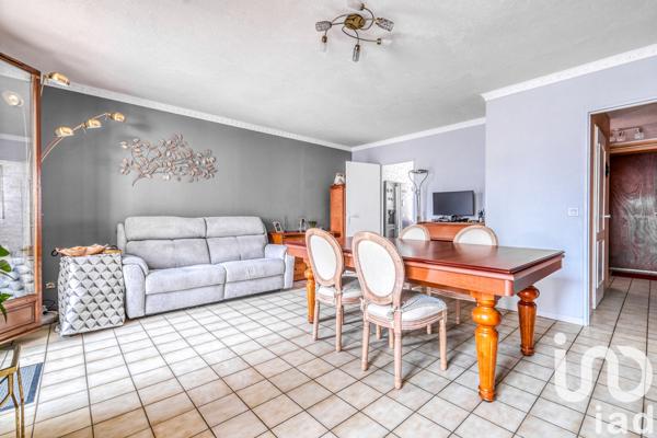 Maison à vendre 5 pièces 111 m² Chelles