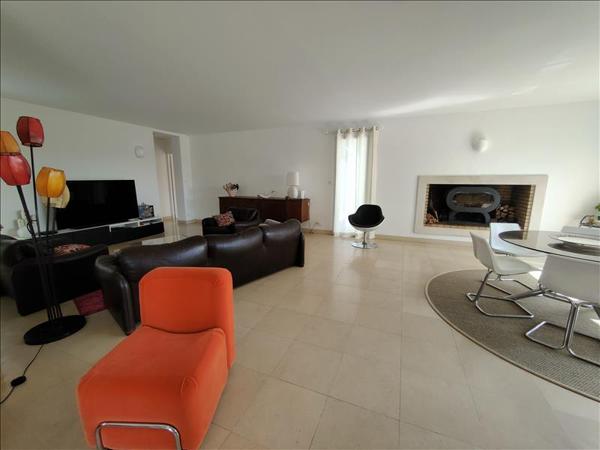 Maison à vendre |  Saint-Caprais-de-Bordeaux |  6 pièces | 212 m²