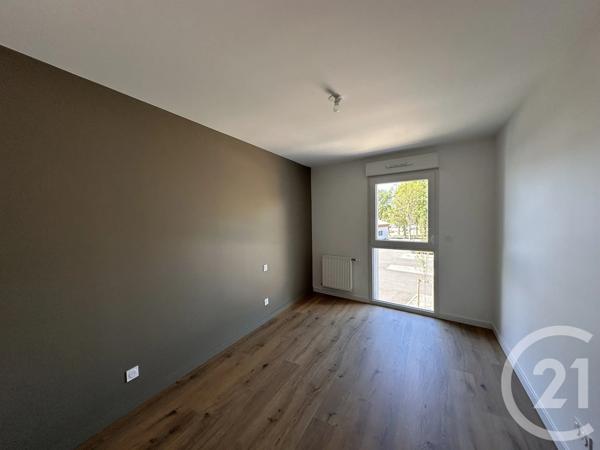 Appartement F3 à vendre  3 pièces - 59,90 m 2   LE FENOUILLER  - 85