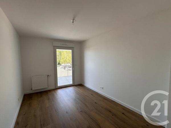 Appartement F3 à vendre  3 pièces - 59,90 m 2   LE FENOUILLER  - 85