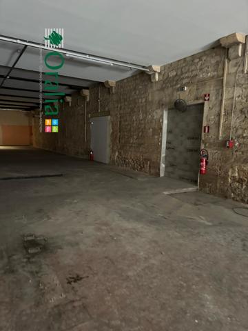 Local commercial · Location Bordeaux (33000) 713m²