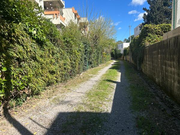 Spacieux T4 traversant très calme avec terrasse sud et garage en sous-sol