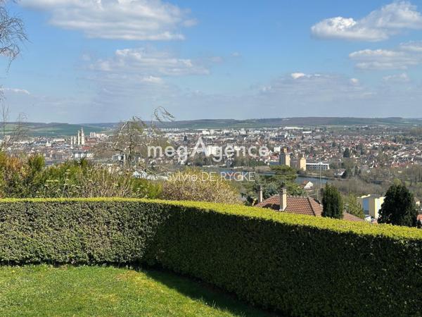 Maison à PARON, 89100 - 11 pièces 190m²