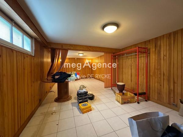 Maison à PARON, 89100 - 11 pièces 190m²