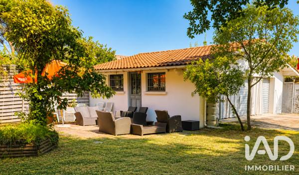 Maison à vendre 9 pièces 308 m² Arès