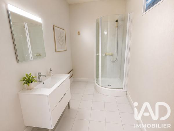 Maison à vendre 9 pièces 308 m² Arès