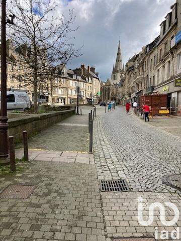 Immeuble à vendre 326 m² Guingamp