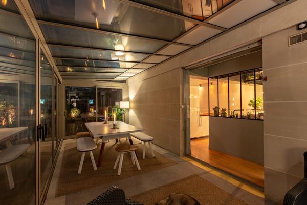 Ville-d'Avray (92410) Appartement atypique dans une copropriété de standing. Effet Maison !