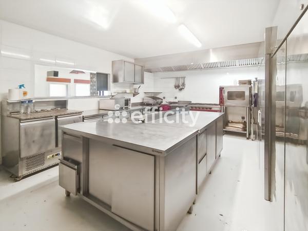 Fonds De Commerce - 250 m²