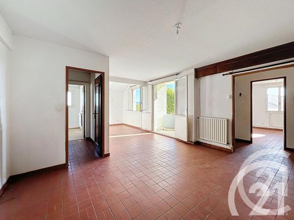 Appartement T3 à vendre  3 pièces - 76,10 m2 CAVAILLON - 84