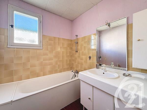 Appartement T3 à vendre  3 pièces - 76,10 m2 CAVAILLON - 84