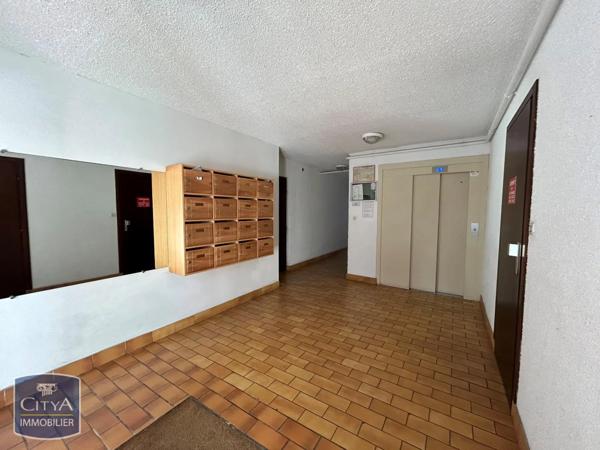 Appartement à louer 4 pièces 73m²