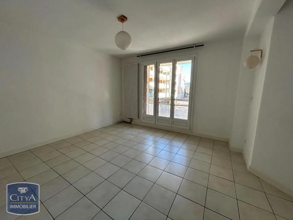 Appartement à louer 4 pièces 73m²