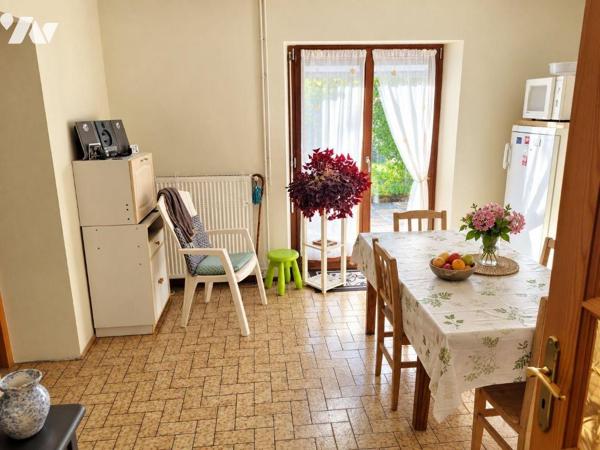 À Valdahon, découvrez cette maison offrant de l'espace pour toute la famille et le plaisir d'un...