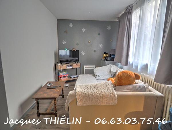 Immeuble de rapport ? Hyper centre de Longué-Jumelles (49160)