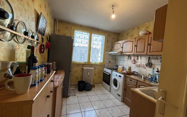 Appartement à vendre    4 pièces • 76,77 m2 Limoges