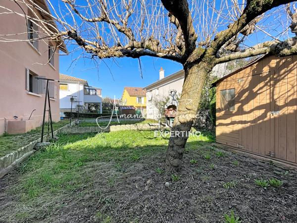 Millau (12100) Maison des années 60 à rénover — Quartier recherché de Millau, au calme d’une impasse