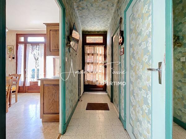 Millau (12100) Maison des années 60 à rénover — Quartier recherché de Millau, au calme d’une impasse