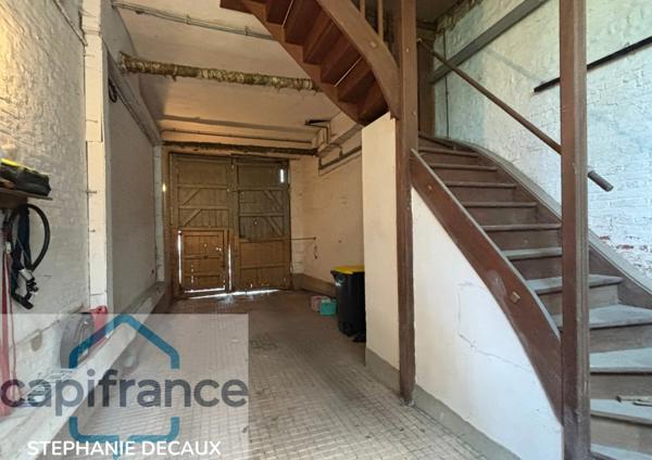 Magnifique Demeure au Charme fou ! Centre-ville La Capelle (02)