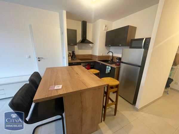 Appartement à louer 2 pièces 43.18m²