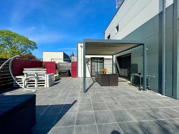 Monnaie - Maison 3 chambres 121 m2 -