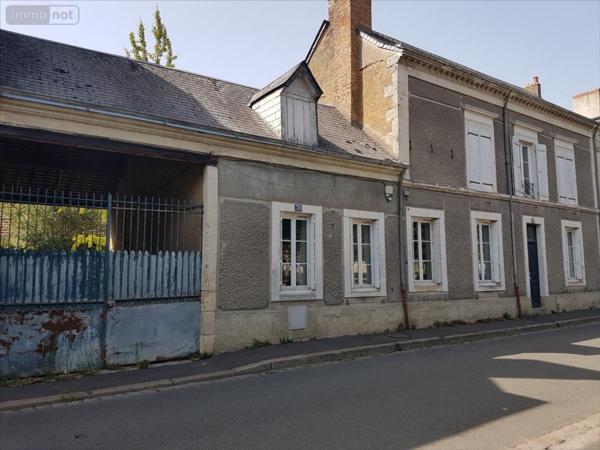 Maison à vendre à La Flèche dans la Sarthe (72200), ref : 1198