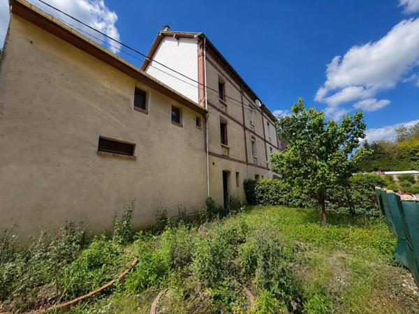 Maison de ville vivable de plain pied, 5 chambres !