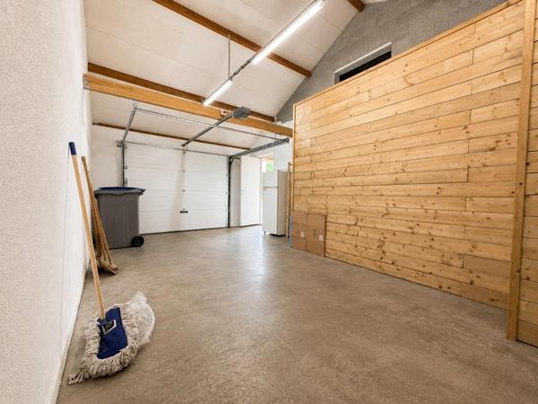 Maison de ville vivable de plain pied, 5 chambres !