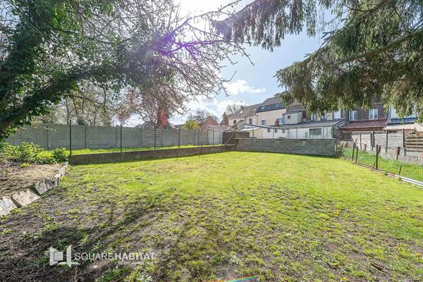 Maison à vendre 6 pièces 115.3m² Saint-Amand-les-Eaux (59230)