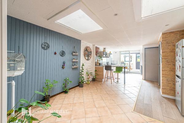 Maison à vendre 6 pièces 115.3m² Saint-Amand-les-Eaux (59230)