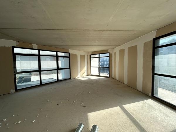 Bureaux - Commerce à la location