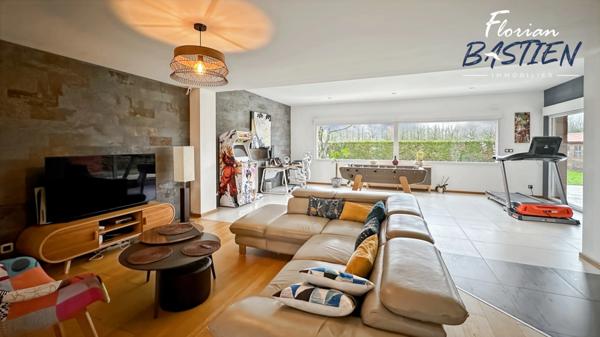 🏡 Maison individuelle semi plain-pied – 180 m² – Proximité Valenciennes / Frontière belge