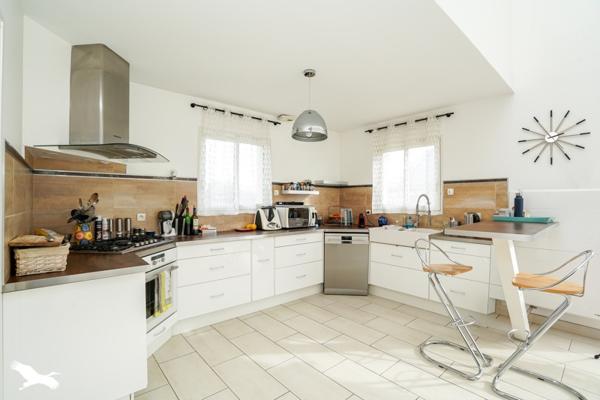 Maison à vendre |  Saint-Avertin |  7 pièces | 200 m²