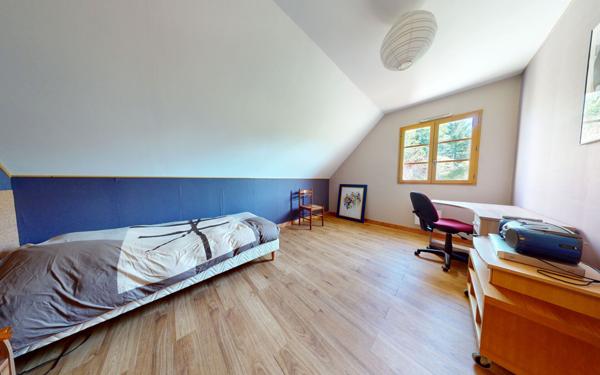 Maison à vendre    5 pièces • 115 m2 Saint-Satur