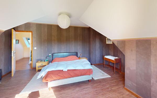 Maison à vendre    5 pièces • 115 m2 Saint-Satur