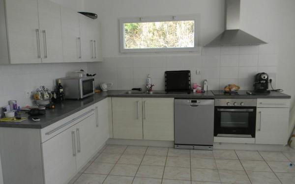 Maison à louer    4 pièces •  Étaules