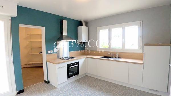 Immeuble
                                                                                                                                                
                                                                                                                                                
                                                                                                                                                
                                                    
                                                                                                                                                                                                                                                                                                                        478  m²