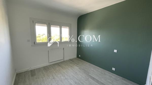 Immeuble
                                                                                                                                                
                                                                                                                                                
                                                                                                                                                
                                                    
                                                                                                                                                                                                                                                                                                                        478  m²