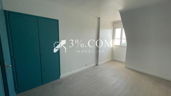 Immeuble
                                                                                                                                                
                                                                                                                                                
                                                                                                                                                
                                                    
                                                                                                                                                                                                                                                                                                                        478  m²