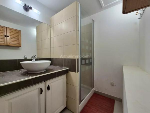 Location                                                      Appartement
                        
                     2 pièces                      46 m2                     à Draguignan