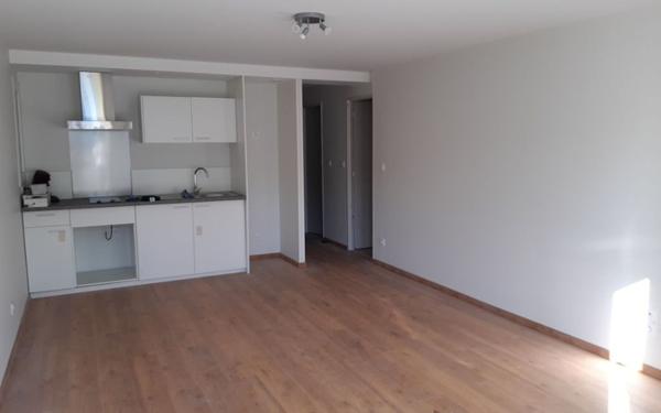 Appartement à louer    2 pièces • 43 m2 Castres