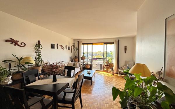 Appartement à vendre    3 pièces • 71,03 m2 Saint-Maurice