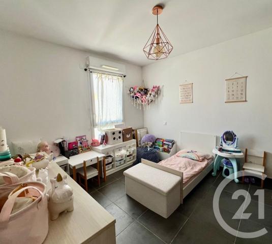 Appartement F3 à vendre  3 pièces - 60 m2 VITROLLES - 13